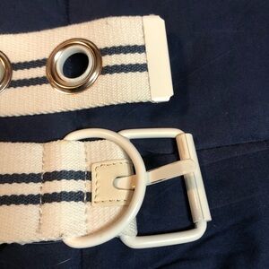 Ladies belt